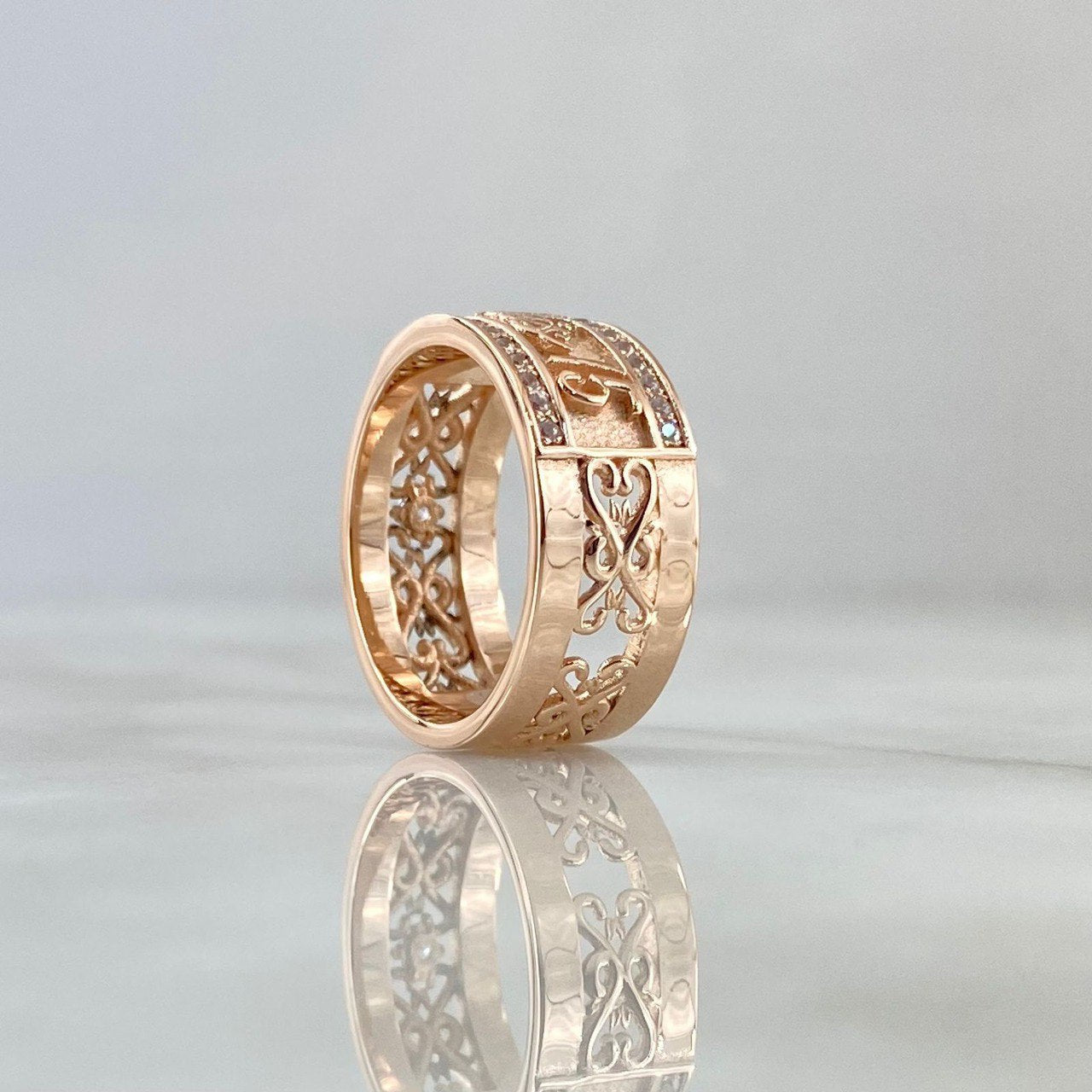 Fabricacion Bajo Pedido Anillo Mis 15s 11gr / Circones Blancos Oro Rosa 18K Fabricacion Bajo Pedido Anillo Mis 15s 11gr / Circones Blancos Oro Rosa 18K