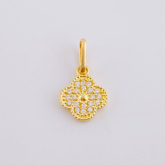 Dije Trebol 0.8 g / 1/2 in Oro Amarillo 18K