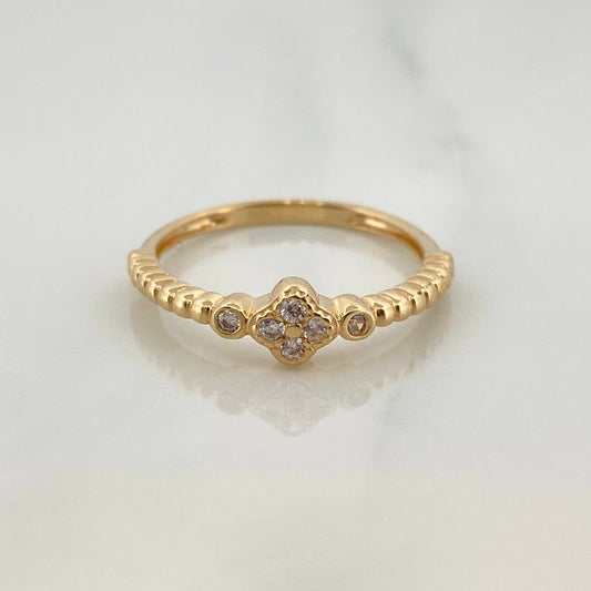 Anillo Trebol 2.05gr / T6 3/4 / Oro Amarillo 18K %