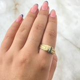 Striped Belt Ring 4.35gr / Size 11 / 18K Gold Striped Belt Ring 4.35gr / Size 11 / 18K Gold