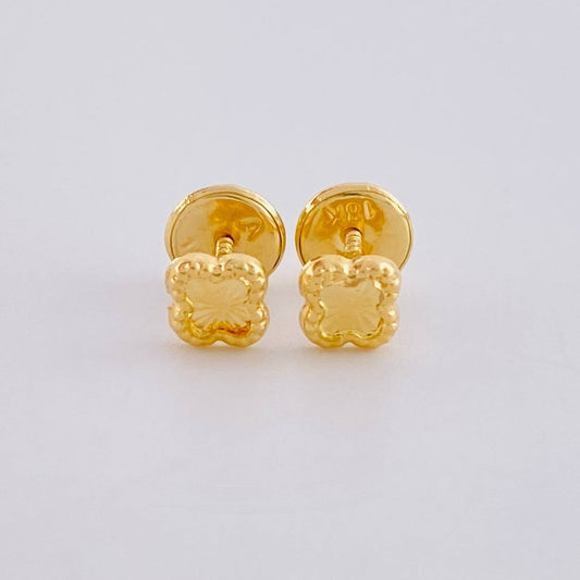 Topos Trebol 0.45 g / in / 4.5 mm Oro Amarillo 18K