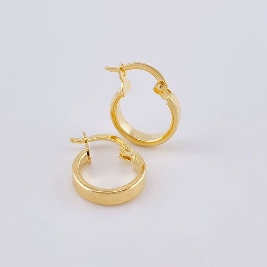 Candongas Vick 1.05 g / 1/2 in Oro Amarillo 18K