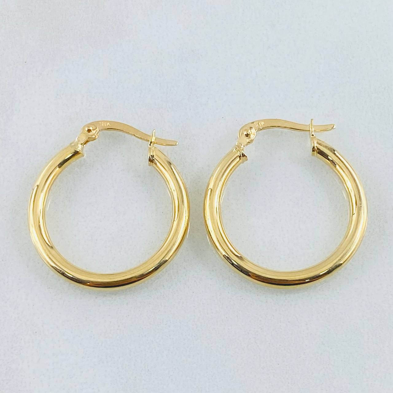 Hoop Earrings Jass 1.8gr / 1in / 18K Gold Hoop Earrings Jass 1.8gr / 1in / 18K Gold