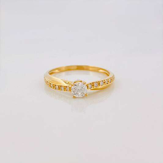 Solitaire Ring Diamonds 40 Pts 1.8 g / T7 1/2 Yellow Gold 18K