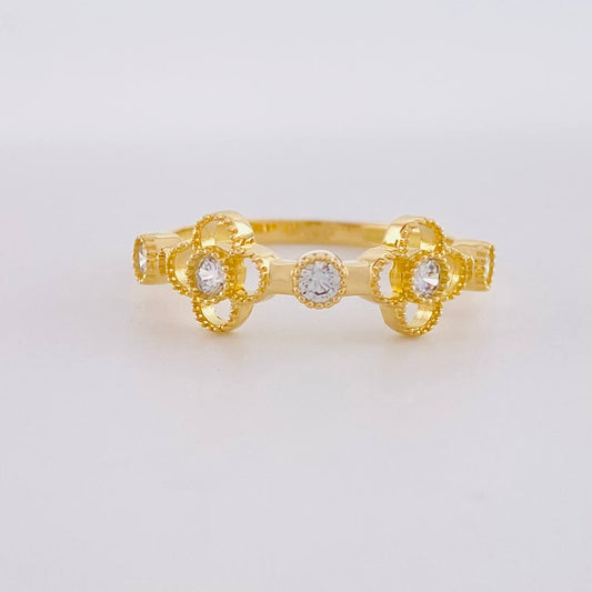 Anillo Trebol Silueta 1.85g / T6 Oro Amarillo 18K