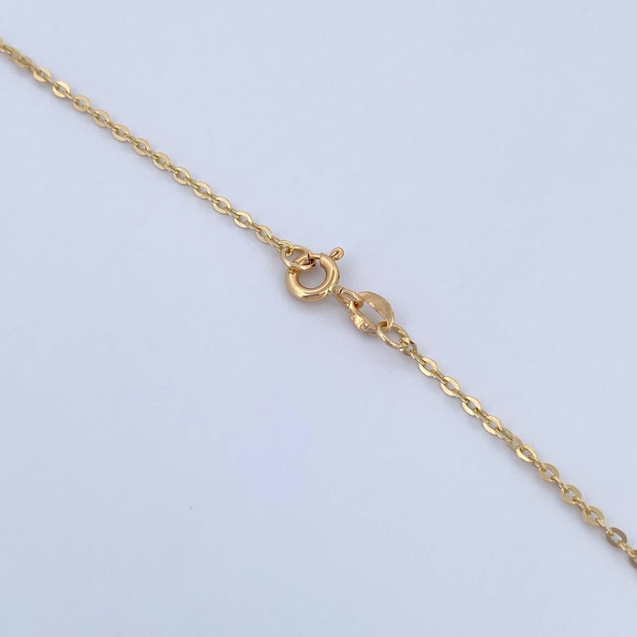 Cadena Aro Seguido Treboles 7.6gr / 50.6cm / 1.1mm Diamantada Circones Azules Oro Amarillo 18K & Cadena Aro Seguido Treboles 7.6gr / 50.6cm / 1.1mm Diamantada Circones Azules Oro Amarillo 18K &