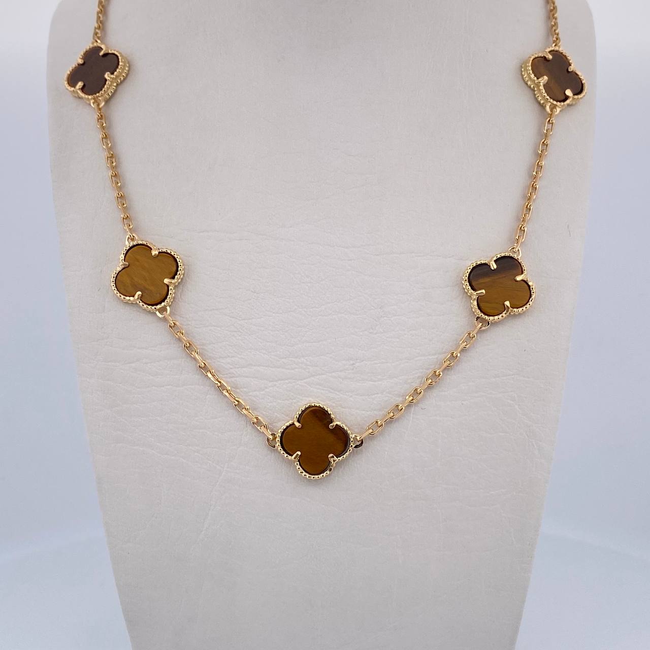 Cadena Aro Seguido Trebol 31gr / 68.2cm / 1.8mm Ojo De Tigre Oro Amarillo 18K & Cadena Aro Seguido Trebol 31gr / 68.2cm / 1.8mm Ojo De Tigre Oro Amarillo 18K &