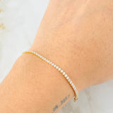 Tennis Bracelet 3.75gr / 7 1/2 in / 2mm Yellow Gold +4 18K * Tennis Bracelet 3.75gr / 7 1/2 in / 2mm Yellow Gold +4 18K *