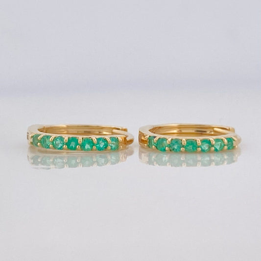 Hoop Earrings Dense Emeralds 14pts 1.3g / 1/2 in 18K Yellow Gold