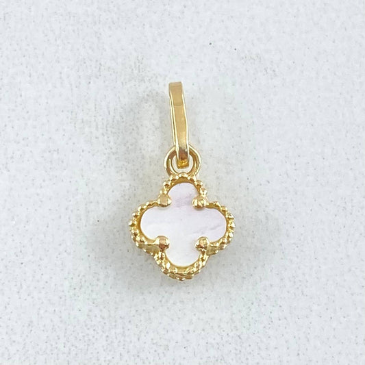 Dije Trebol 0.6gr / 1.5cm / Oro 18K -