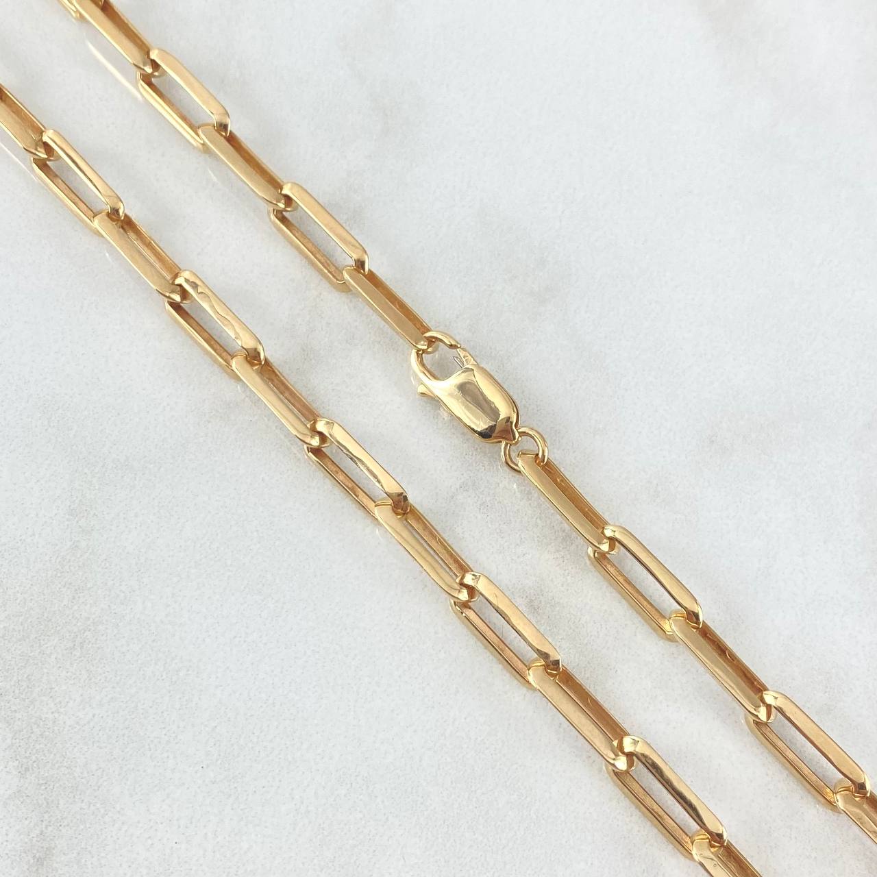 Cadena Cajón 24.6gr / 65cm / 5mm Lisa Oro Amarillo +3 18K Cadena Cajón 24.6gr / 65cm / 5mm Lisa Oro Amarillo +3 18K