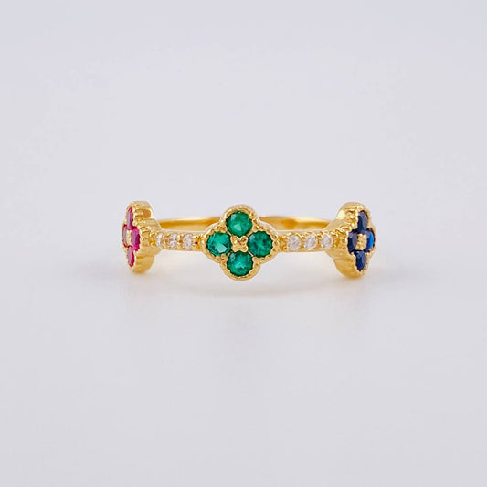 Anillo Trío Trebol 2.75 g / T7 3/4 Oro Amarillo 18K