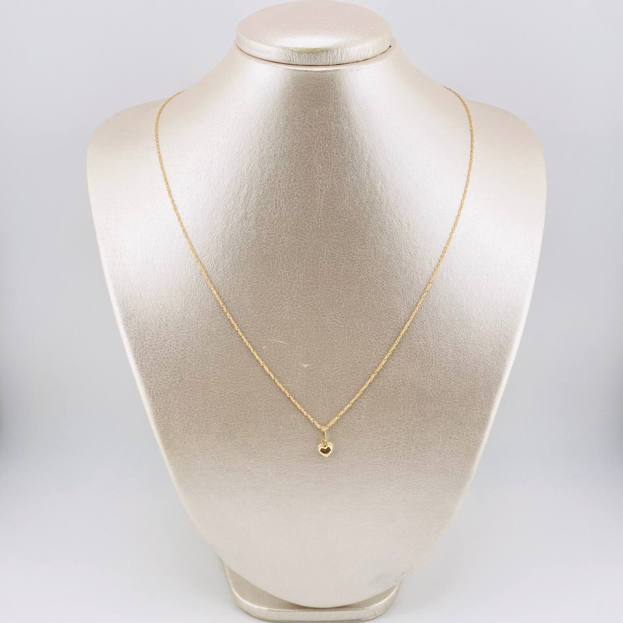 Set Cadena y Dije Singapur + Corazón 1.25gr / 19 3/4 in / 1mm Oro Amarillo 18K * Set Cadena y Dije Singapur + Corazón 1.25gr / 19 3/4 in / 1mm Oro Amarillo 18K *