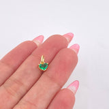 Dije Corazón Bordeado Esmeralda 30pts 0.5gr / 1/2 in / Oro Amarillo 18K © Dije Corazón Bordeado Esmeralda 30pts 0.5gr / 1/2 in / Oro Amarillo 18K ©