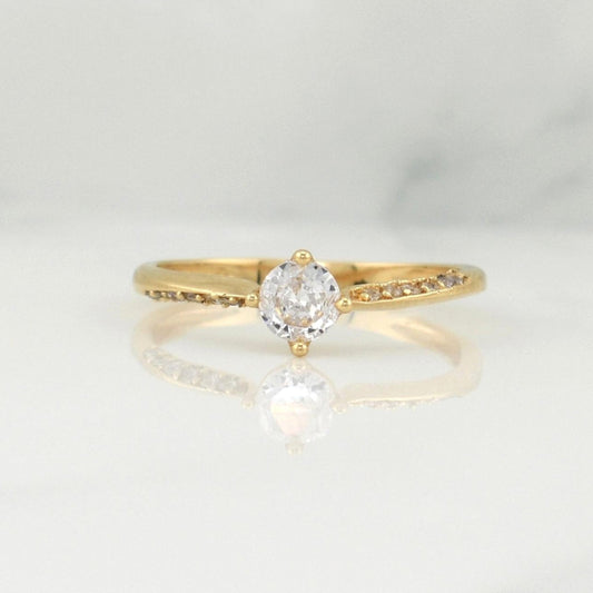Anillo Solitario 2.05 g / T9 Oro Amarillo 18K