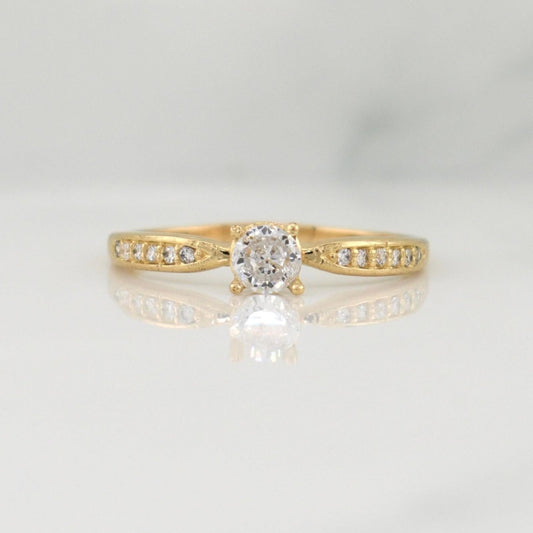 Anillo Solitario Churumbela 1.5 g / T6,5 Oro Amarillo 18K