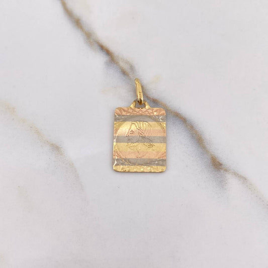 Pendant Christ Plate 2.25gr / 2.6cm / Smooth Three Golds $