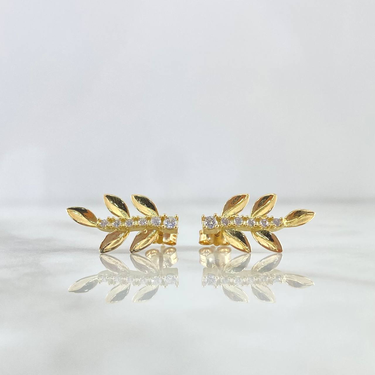 Stud Earrings Mermaid Leaf 2.75gr / 2cm / White Zircons Yellow Gold Stud Earrings Mermaid Leaf 2.75gr / 2cm / White Zircons Yellow Gold