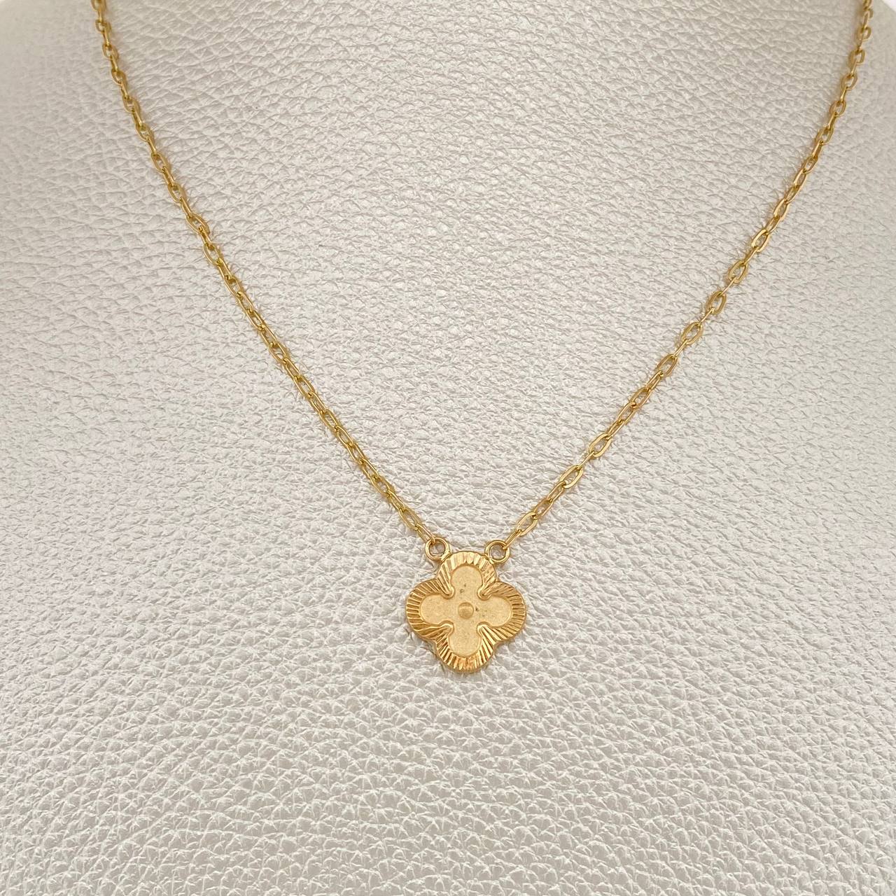 Cadena Trebol Cajon 3.3gr / 17 1/2 in / 1.77mm Oro Amarillo 18K % Cadena Trebol Cajon 3.3gr / 17 1/2 in / 1.77mm Oro Amarillo 18K %