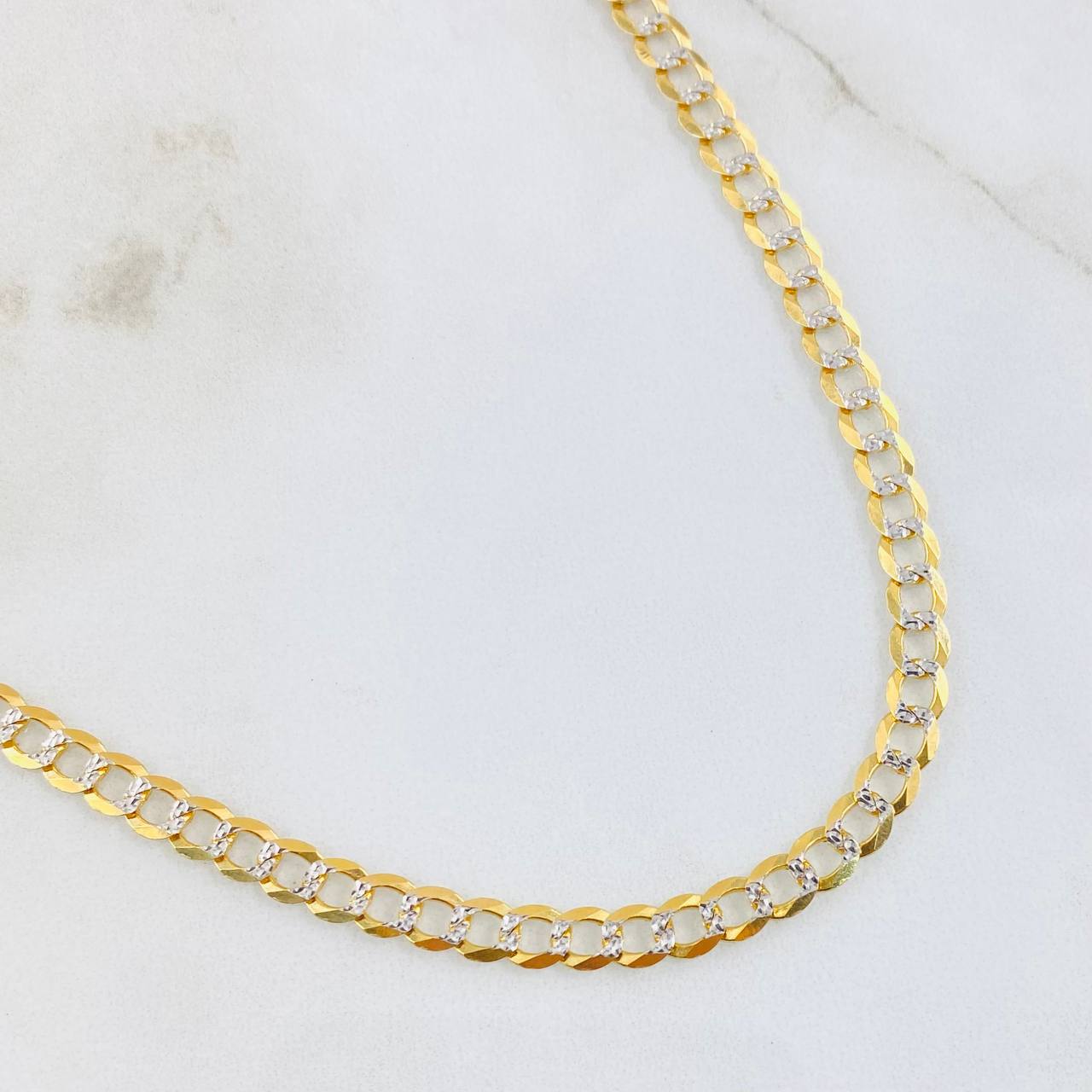 Cuban Links 15.05gr / 21 3/4 in / Two Tone Yellow White +3 18K Cuban Links 15.05gr / 21 3/4 in / Two Tone Yellow White +3 18K
