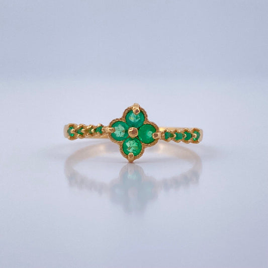 Anillo Trebol Tupido Esmeraldas 50pts 1.75gr / T7 / Oro Amarillo 18K &