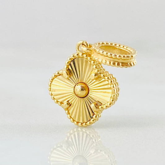 Dije Trebol Diamantado 2.35gr / 3/4 in / Oro Amarillo Nac.Esp. 18K