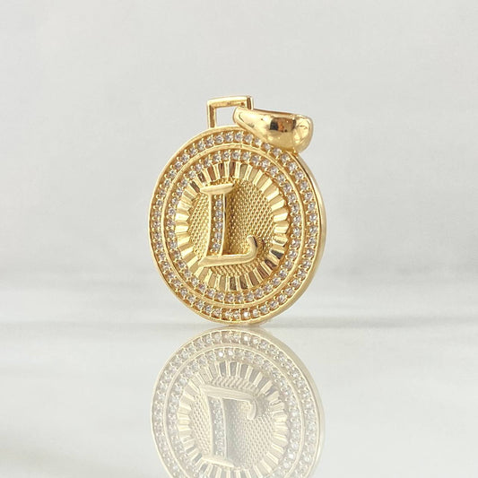 Dije Medalla Letra L 4.5g / 1 1/4 in Oro Amarillo 18K