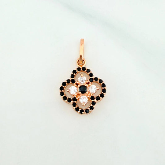 Dije Trebol Doble 1.55 g / 3/4 in Oro Rosa 18K