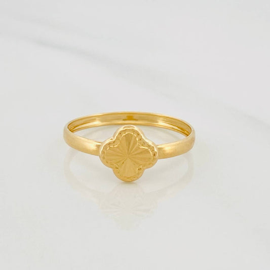 Anillo Trebol Diamantado 0.75g / T8 Oro Amarillo 18K