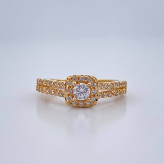 Anillo Halo Cuadrado 2.45gr / T5 1/2 / Oro Amarillo 18K %