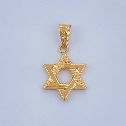 Dije Estrella De David 1.05gr / 1 in / Oro Amarillo 18K $