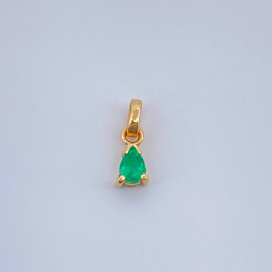Dije Lagrima Esmeralda 0.3gr / 1/2 in / Oro Amarillo 18K %