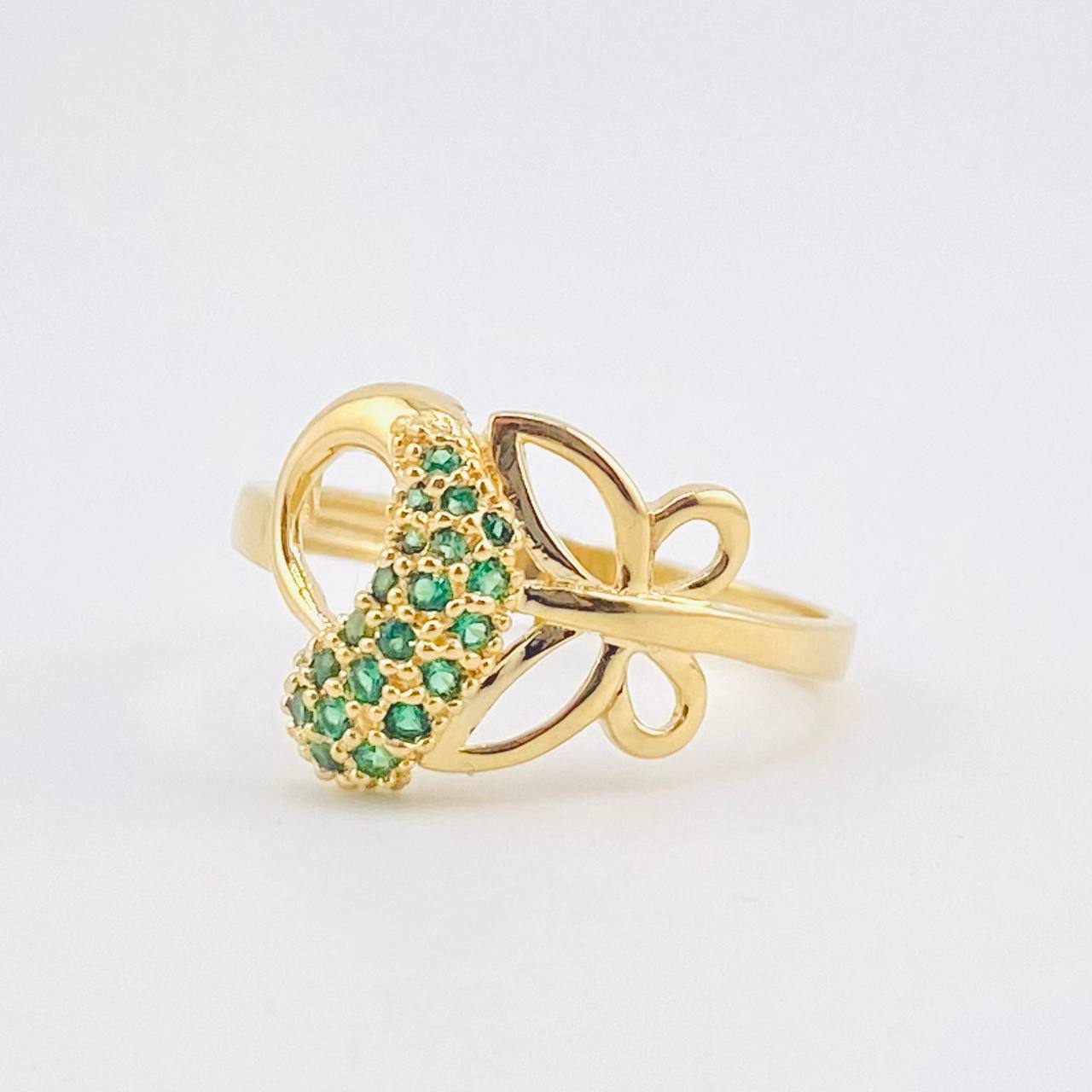 Anillo Mariposa 2.5gr / T6 1/4 / Oro Amarillo 18K © Anillo Mariposa 2.5gr / T6 1/4 / Oro Amarillo 18K ©