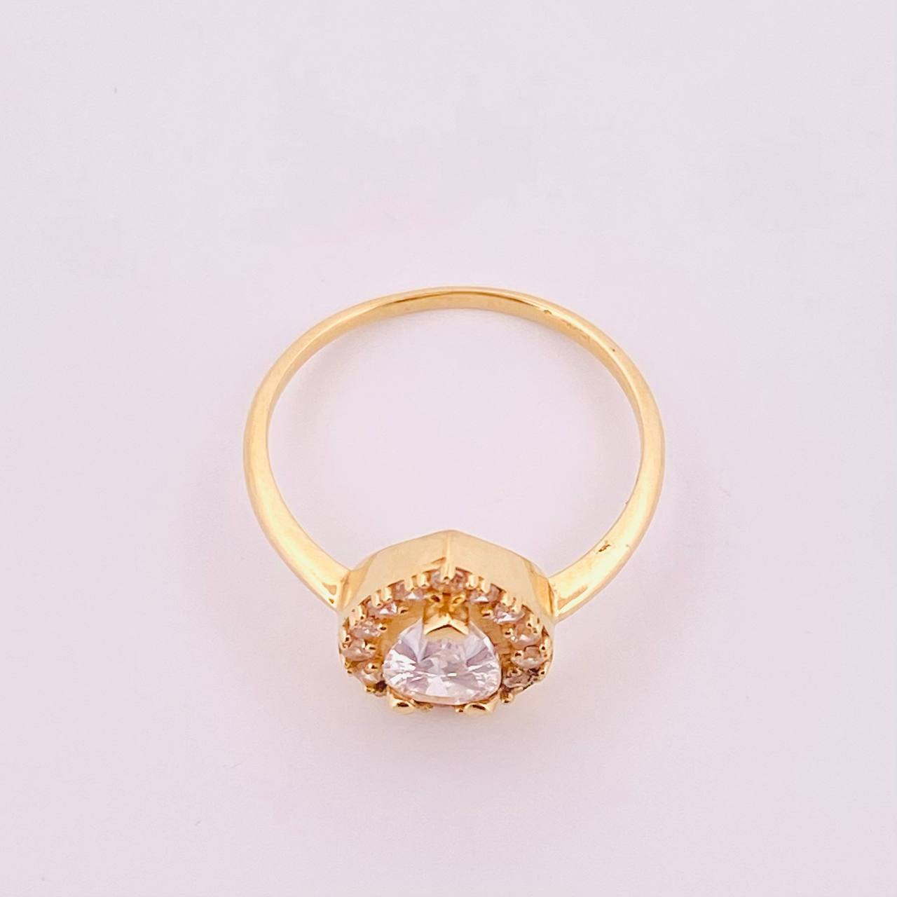 Anillo Gota 2.3gr / T6 / Oro Amarillo 18K Anillo Gota 2.3gr / T6 / Oro Amarillo 18K