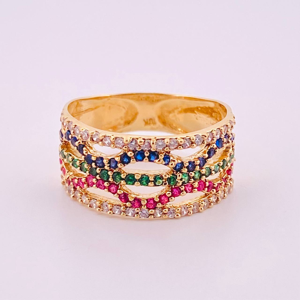 Anillo Carril Olas 4.45gr / T8 1/2 / Oro Amarillo 18K Anillo Carril Olas 4.45gr / T8 1/2 / Oro Amarillo 18K