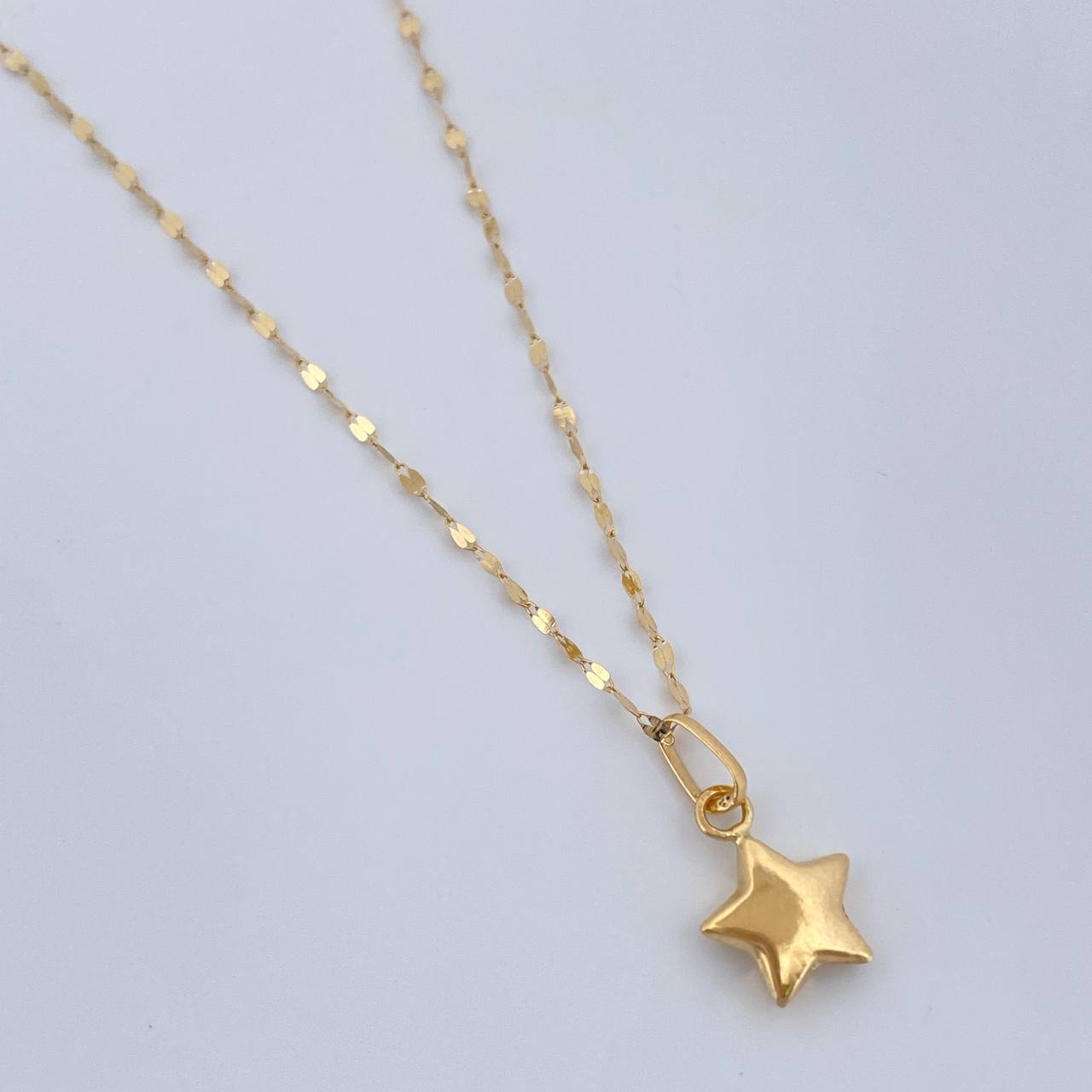 Set Cadena y Dije Flor Espejo+Estrella 0.65gr / 17 3/4 in / 0.4mm Oro Amarillo 18K $ Set Cadena y Dije Flor Espejo+Estrella 0.65gr / 17 3/4 in / 0.4mm Oro Amarillo 18K $