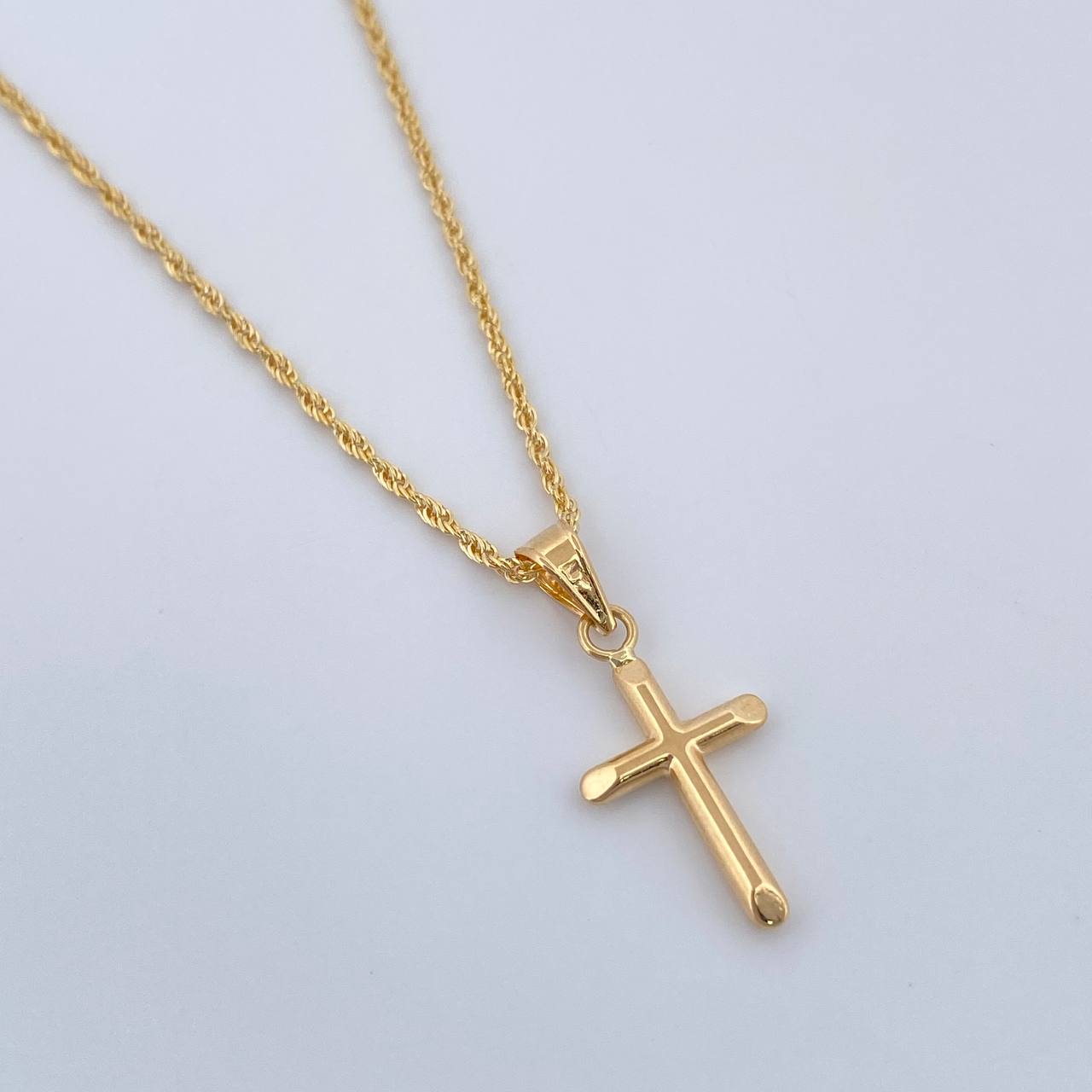 Set Cadena y Dije Lazo+Cruz 1.25gr / 15 3/4 in / 1.1mm Oro Amarillo 18K $ Set Cadena y Dije Lazo+Cruz 1.25gr / 15 3/4 in / 1.1mm Oro Amarillo 18K $