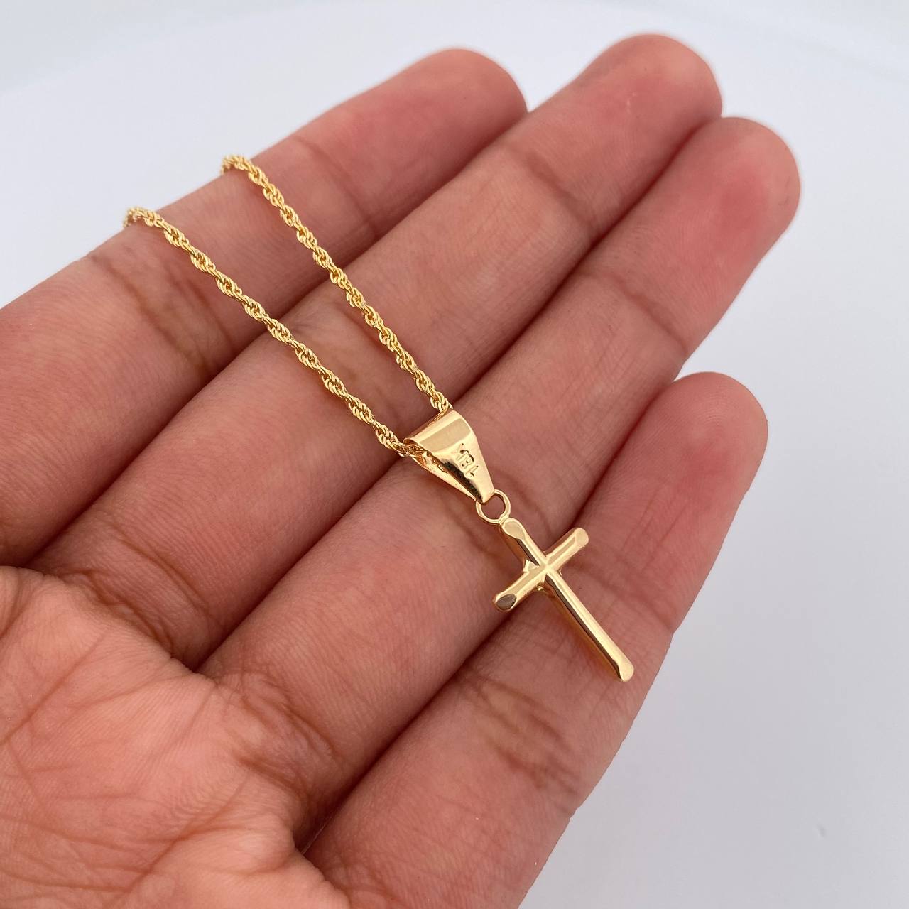 Set Cadena y Dije Lazo+Cruz 1.35gr / 15 3/4 in / 1.2mm Oro Amarillo 18K $ Set Cadena y Dije Lazo+Cruz 1.35gr / 15 3/4 in / 1.2mm Oro Amarillo 18K $