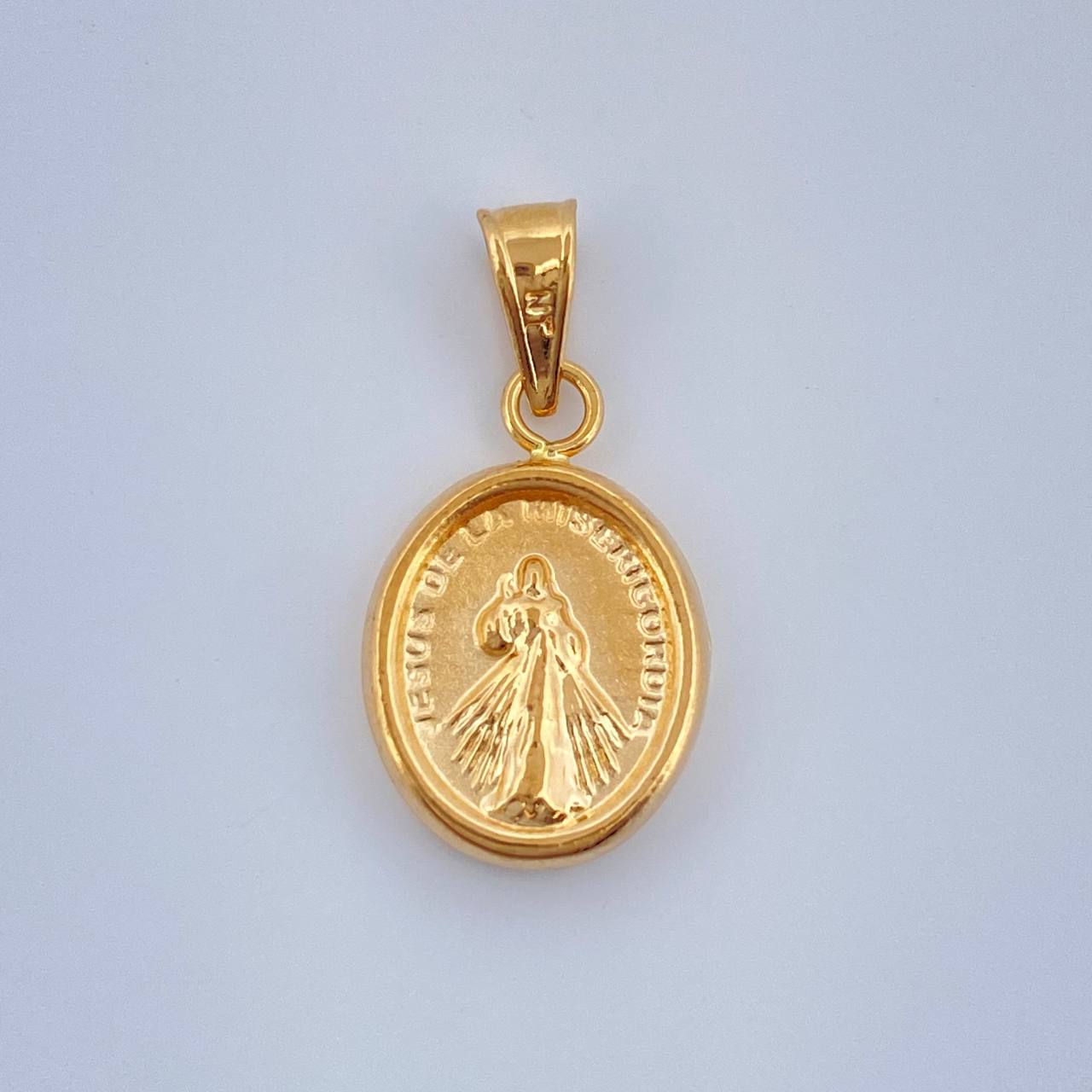 Dije Jesus de la Misericordia 0.65gr / 3/4 in / Oro Amarillo 18K % Dije Jesus de la Misericordia 0.65gr / 3/4 in / Oro Amarillo 18K %