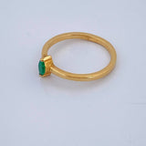 Anillo Solitario Esmeraldas 2.25gr / T7 / Oro Amarillo 18K $ Anillo Solitario Esmeraldas 2.25gr / T7 / Oro Amarillo 18K $