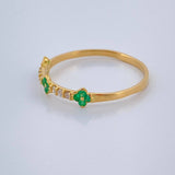 Anillo Flores Mini Esmeralda 0.9gr / T6 3/4 / Oro Amarillo 18K & Anillo Flores Mini Esmeralda 0.9gr / T6 3/4 / Oro Amarillo 18K &