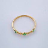 Anillo Flores Mini Esmeralda 0.9gr / T5 1/2 / Oro Amarillo 18K & Anillo Flores Mini Esmeralda 0.9gr / T5 1/2 / Oro Amarillo 18K &
