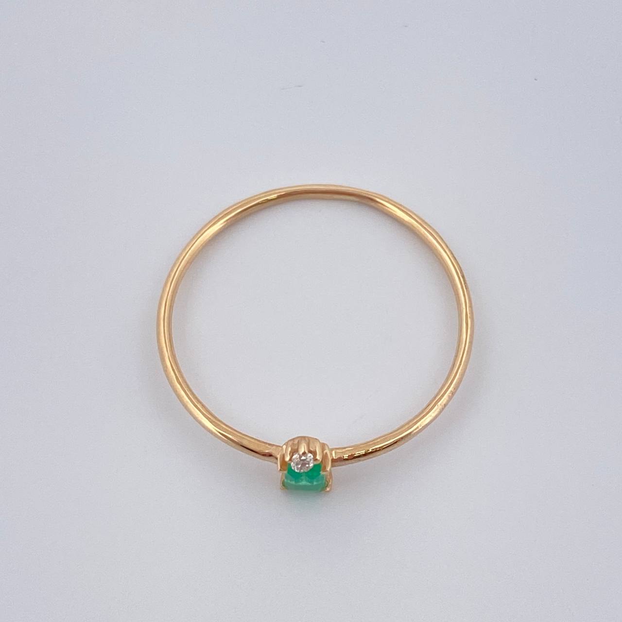 Anillo Rectangulo Esmeralda 0.9gr / T7 1/4 / Oro Amarillo 18K & Anillo Rectangulo Esmeralda 0.9gr / T7 1/4 / Oro Amarillo 18K &