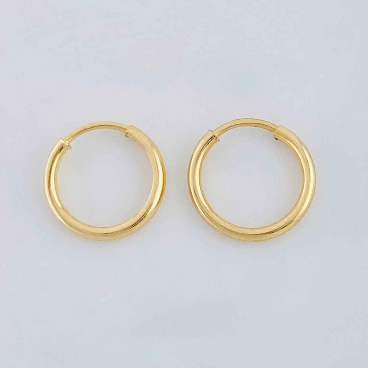 Candongas Aro 0.35 g / 1/4 in Oro Amarillo 18K