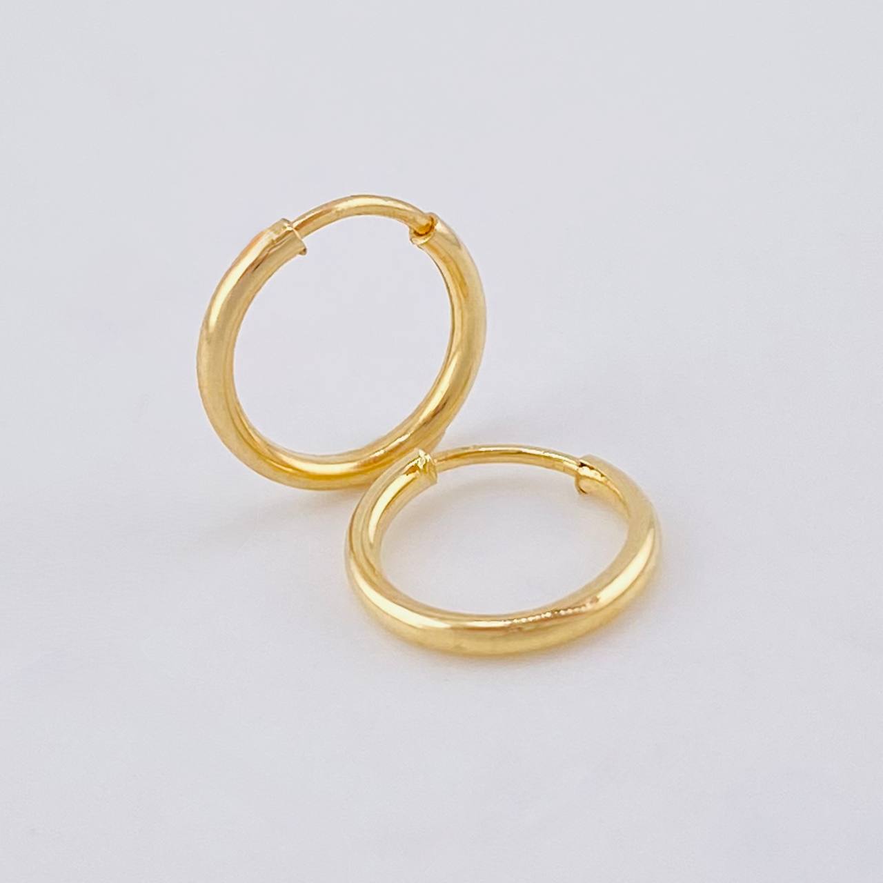 Candongas Aro 0.35 g / 1/4 in Oro Amarillo 18K