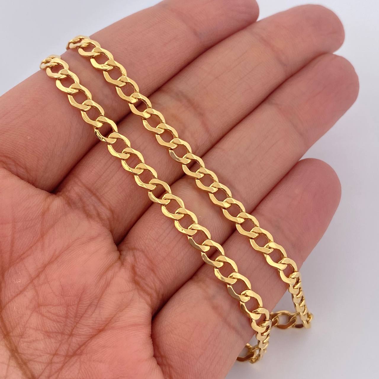Cadena Cubana 20.7gr / 25 3/4 in / Oro Amarillo +1 18K &