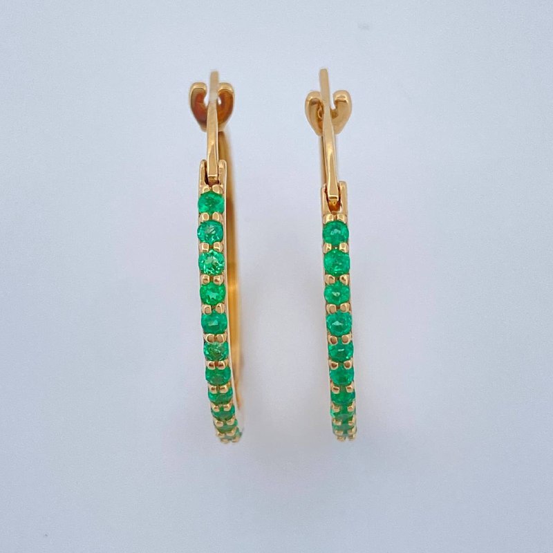 Candongas Encanto Esmeralda 3.2gr / 1 in / Oro Amarillo 18K %