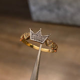 Heart Crown Ring 2.95gr Size 7 White Zircons Two-tone Yellow and White Gold