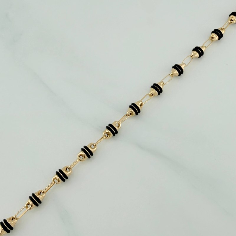 Rustic Barrel Bracelet 5.25 g / 8 1/2 in / 4.5 mm 18K Yellow Gold