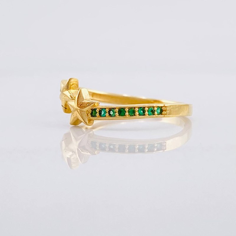 Star Ring 1.4g / T5 1/4 Yellow Gold 18K